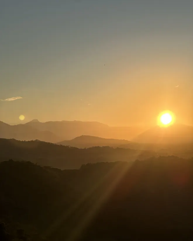 Sunrise over the mountains from Libélula